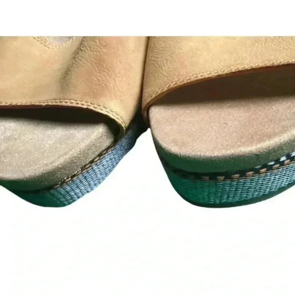 Lucky Brand Strappy Wedge Platform Shoes - 9.5 Like New Tan - Picture 11 of 15